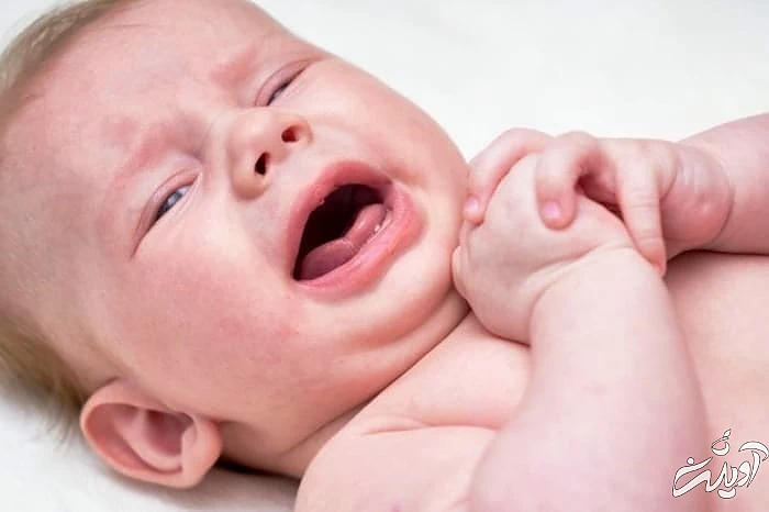 از کجا بفهمیم نوزاد گرسنه است؟ گریه نوزاد